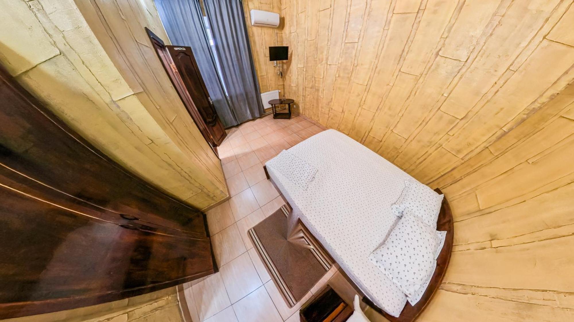 La Vitalie Guest House Chisinau Exterior photo